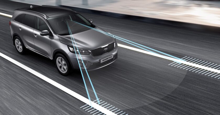 NHTSA Mandates Crash Reporting For Vehicles Equipped With ADAS And ADS